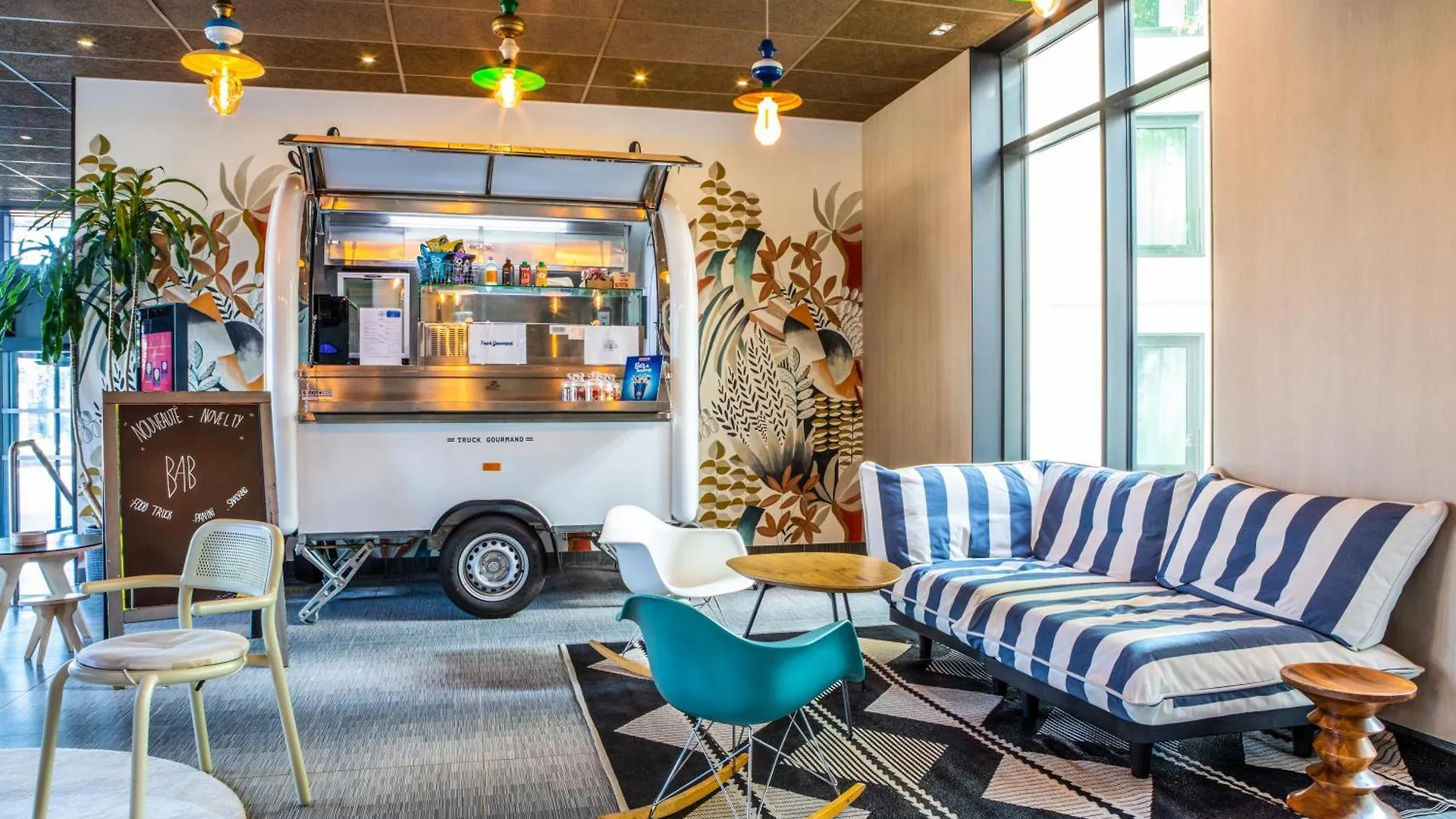 Hotel ibis Paris Coeur d'Orly Airport 3*, Orly France